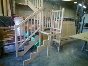 escalier-fabrication-palier-arivée-balustre-hêtre-vaulnavay